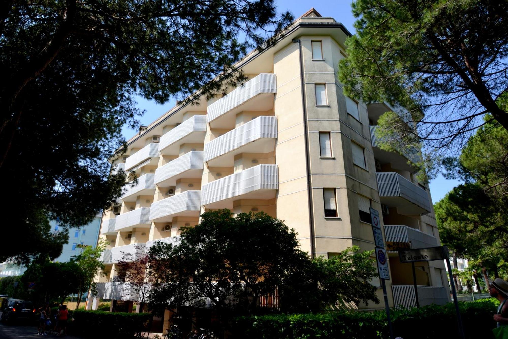 Horizon Bibione Exterior foto